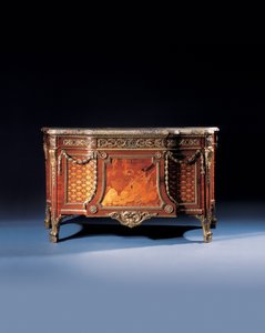 Royal Louis XVI Commode by Jean Henri Riesener