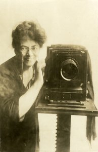 Beals self-portrait by Jessie Tarbox Beals