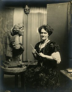 Mrs. Paulding Farnham, c.1905-40