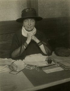 Rachel Crothers, c.1905-18 by Jessie Tarbox Beals