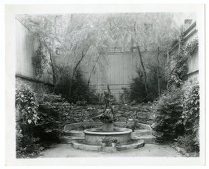 Garden fountain, c.1905-40 by Jessie Tarbox Beals