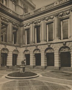 Courtyard of the Drapers Hall in Throgmorton Street, c. 1935