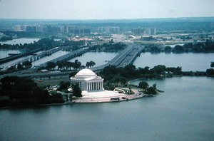 Jefferson Memorial, built 1938-43 by John Russell Pope