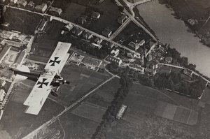 Album "Meine weltkriegs - Erinnerungen South-West Front (Carinthia, Italy, South Tyrol) 31/03/1915-12/11/1918 - Josef Zohles Wien": aircraft inspection by Josef Zohles