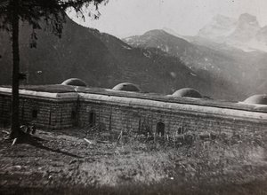 Album "Meine weltkriegs - Erinnerungen South-West Front (Carinthia, Italy, South Tyrol) 31/03/1915-12/11/1918 - Josef Zohles Wien": an Italian fortress by Josef Zohles