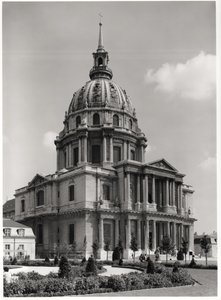 Facade of the Church of St. Louis, Dome des Invalides