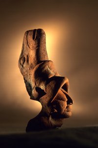 Artifact, Cancuen, Guatemala, Arthur Demarest, Tomas Barrientos, Maya, Palace, Classic Period, 2004