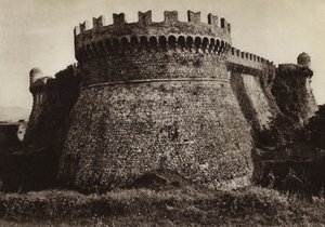 Italy: Castello Sarzanello by Kurt Hielscher