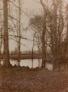 Album of the First World War in Friuli-Venezia Giulia: the pond in the park of Villa Brazza, Hospital of war n. 17, Soleschiano Manzano