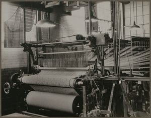 A Jacquard Wire Loom