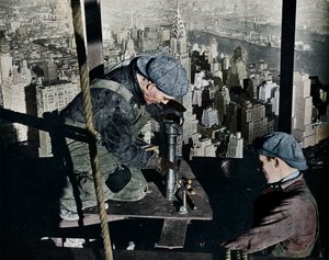 Riveting the last bolts on The Morning Mast of the Empire State building