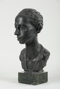 Bust of Donna Maria Chiapelli, c.1932 by Libero Andreotti