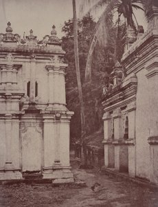 Amerapoora: View Amongst the Pagodas Near the Statue by Linnaeus Tripe
