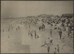 Beach Scene by Louis Fleckenstein