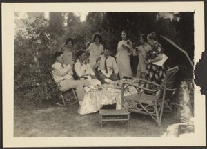 [Garden Party]