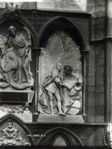 Monument to Handel by Louis Francois Roubilliac