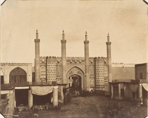 The New Gate, Teheran
