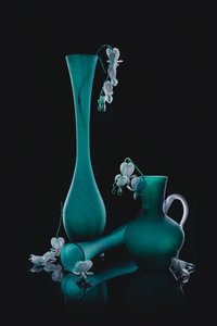 Bleeding Hearts in Teal