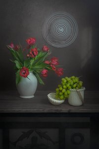 Red Tulips Green Grapes