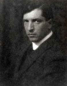 Half-length portrait of the painter Pietro Marussig, 28/11/1923 by Mario Castagneri