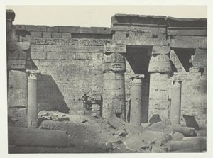 Médinet-Habou, Peristyle of the Palace of Ramses-Méiamoun, Thebes, 1849-51, printed 1852 by Maxime Du Camp