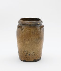 Jar with three lugs