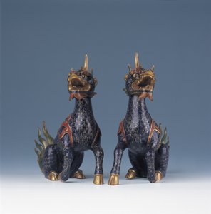 A pair of seated qilin