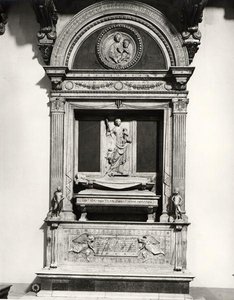 Monument to Count Ugo, Margrave of Tuscany by Mino da Fiesole
