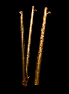 Precolombian art, Mochica culture: gold sarbacans. 200-500 AD