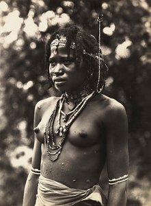 Building an Empire in the Fascist age: Cunama girl, 1936