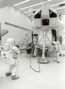 Apollo 13 - NASA by NASA Images