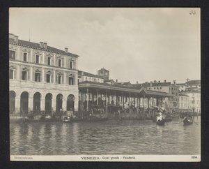 Covered Fish Market in Venice by Neue Photographische Gesellschaft