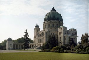 View of the family tomb by the architect Otto Wagner (1841-1918) (Viennese Secession). Hietzing Cemetery, Vienna, Austria by Otto Wagner