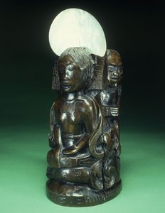 Idol with a Shell