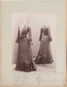 House of Worth, Costume by Photographer French