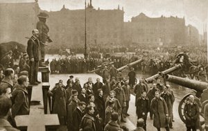 During a lull in civil strife in the Prussian capital by Photographer German