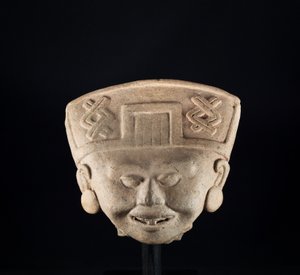 Smiling Statuette by Precolombian Precolombian