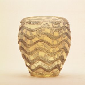 Heavy Moulded Vase with Wave Design in Polished Relief by Lalique, c.1902