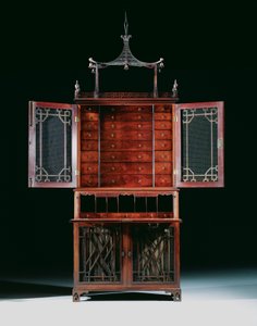 George II Secretaire-Cabinet