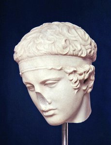Head of Diadumenos