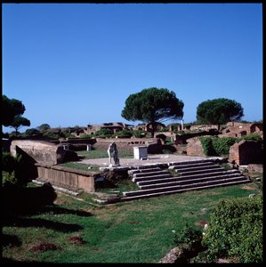 Roman art: view of the ruins of the temple of Hercules