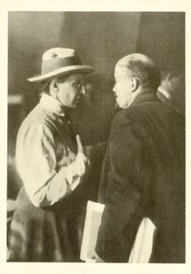 Elena Stasova and Lenin at the Second World Congress of the Comintern at the Kremlin, Moscow