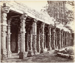 Colonnade with Ornaments at the Base of the Qutb Minar in Delhi by Samuel Bourne (signed by artist)