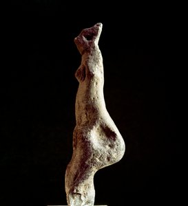Limestone statuette of Venus steatopigic (lower back form) (Venus de Macomer), coming from Macomer, near Nuoro. Dating from the prenuragic period (25th-18th century BC) Eneolithic. Museo Nazionale Archeologico, Cagliari by Sardinia Nuragic Civilization
