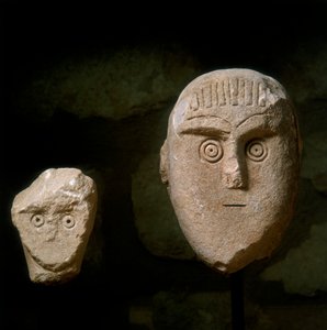 Conic heads, from a funerary monument found in Daunia by School Daunian