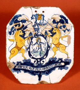 Apothecary tile displaying the coat of arms and motto of the Worshipful Society of Apothecaries of London by School English