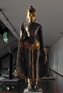 Lopburi style: abhyamudra buddha by School Siamese