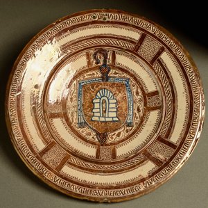 Blazon of the abbot of Poblet, Ceramic plate, Valencia, Spain