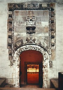 Entrance to the Camara Santa