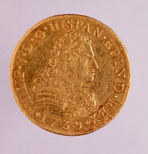Golden coin (8 ecu) from Spain: reign of Philip V (1700-1746). 1739 Diameter 3.6 cm by Spanish School